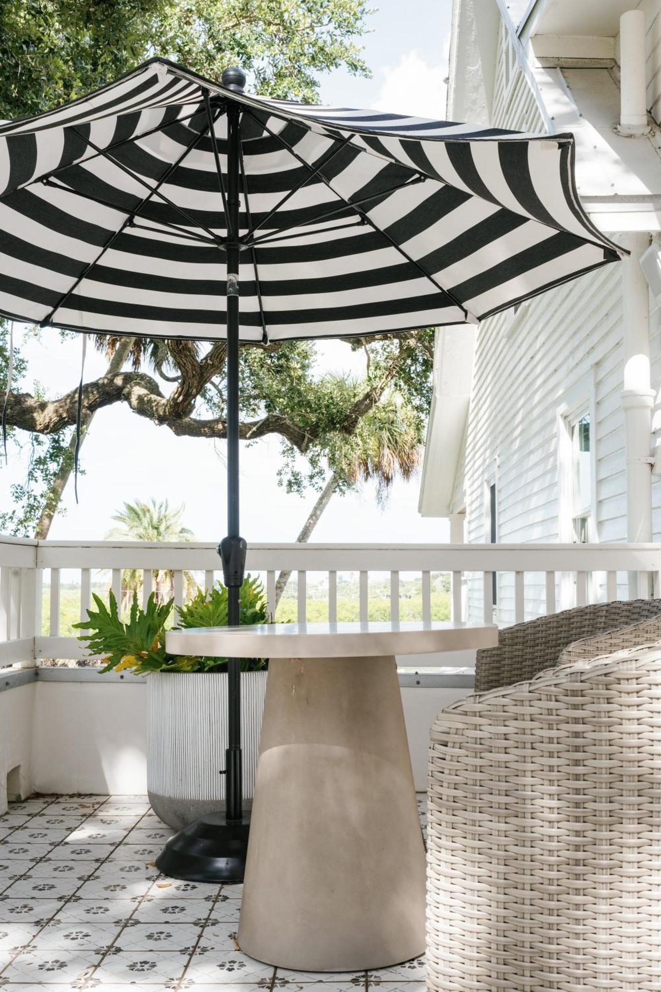 Victoria 1883 Bed & Breakfast New Smyrna Beach Bagian luar foto